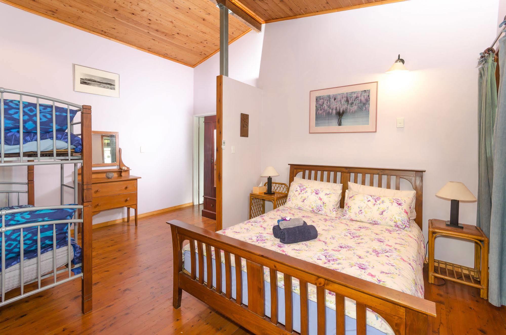 Epiphyte B & B Cow Bay Esterno foto