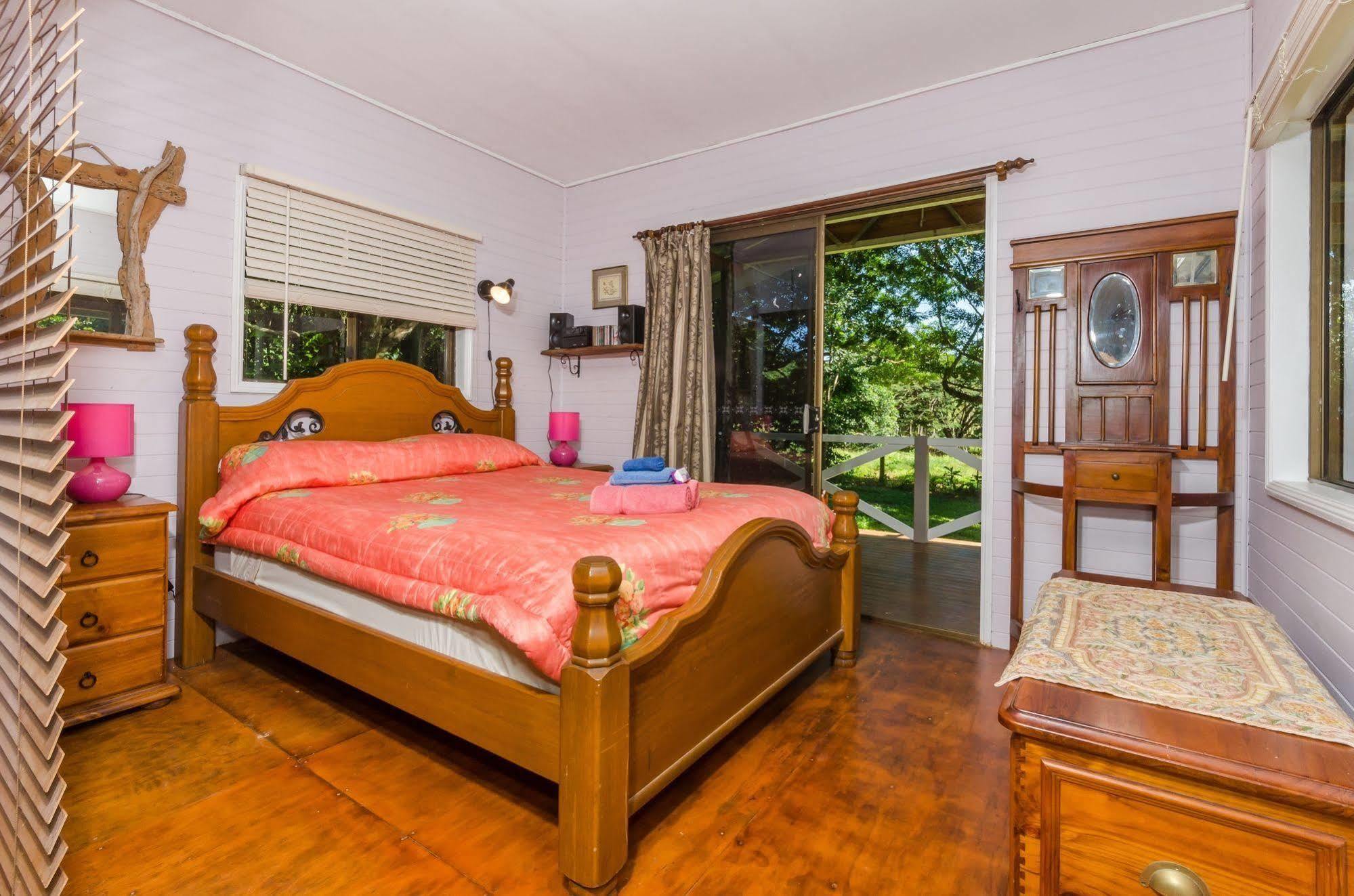 Epiphyte B & B Cow Bay Esterno foto